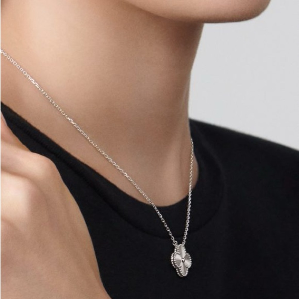 VCA Inspired Silver Necklace - brand new! (no box)